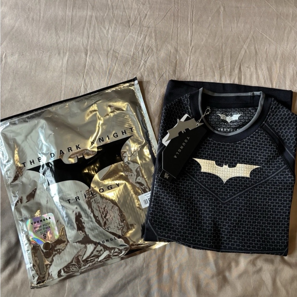 🦇 YoungLA Batman Compression